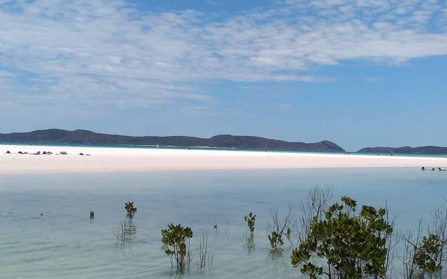 Whitehaven Beach op de Whitsunday-eilanden in Australië
